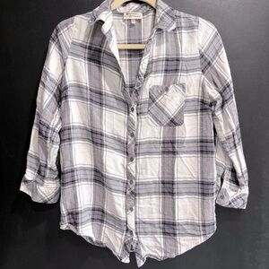 Hesters Orchard flannel shirt womens Small dark gray & white button down